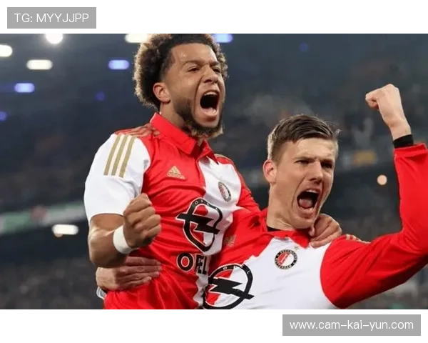 那不勒斯防线频现漏洞，本菲卡高效反击取胜